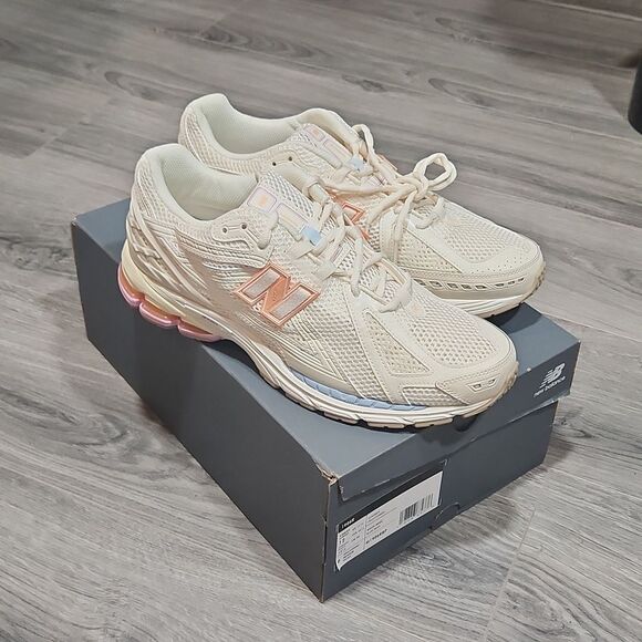 NIB New Balance 1906R Ortholite Gender Neutral Sea Salt/Angora Sneakers - Picture 1 of 10